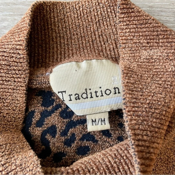 Vintage Tradition Leopard  Print Soft High Neck Sweater - Picture 6 of 15